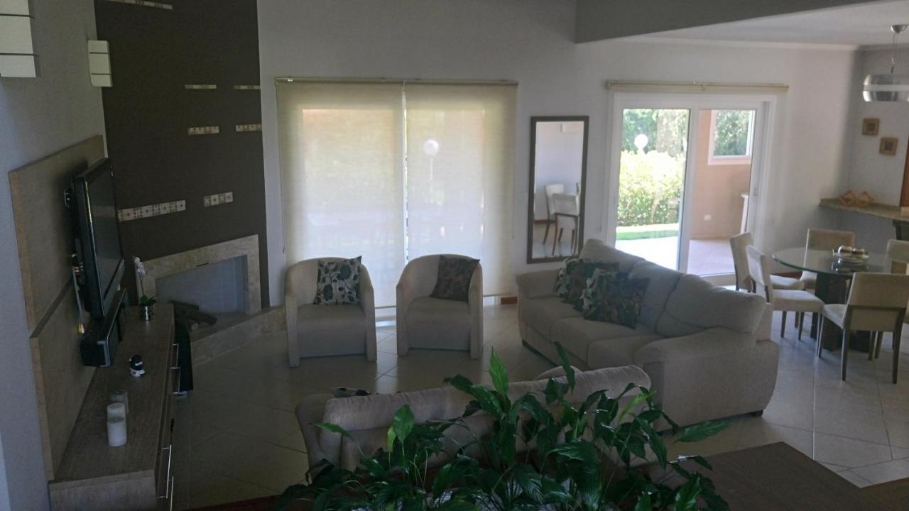 Linda Casa de Campo - Próximo à SP - Wi-Fi grátis Bom Jesus dos Perdões Esterno foto