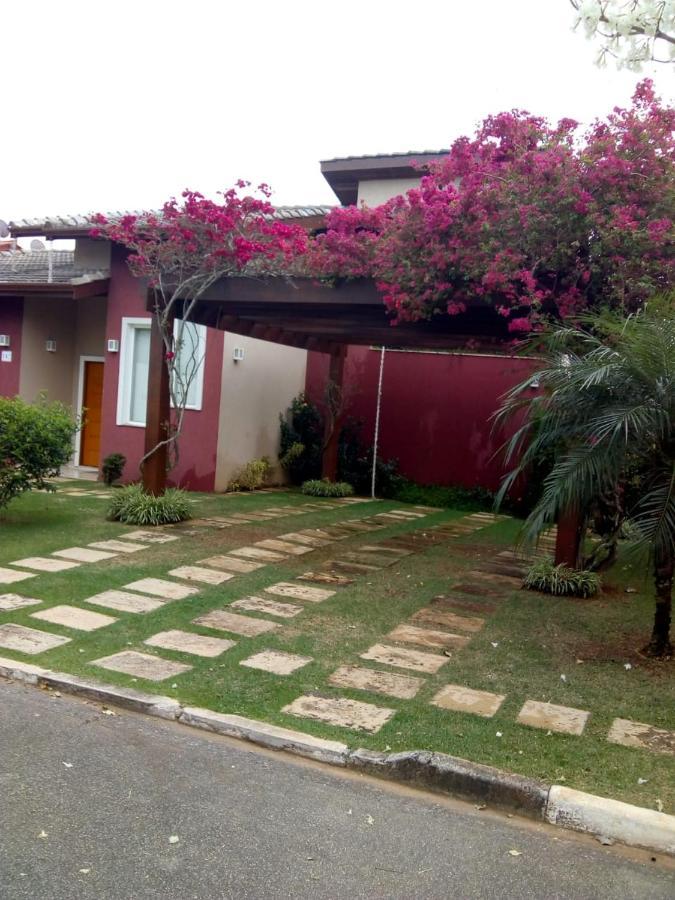 Linda Casa de Campo - Próximo à SP - Wi-Fi grátis Bom Jesus dos Perdões Esterno foto