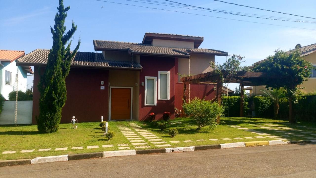 Linda Casa de Campo - Próximo à SP - Wi-Fi grátis Bom Jesus dos Perdões Esterno foto
