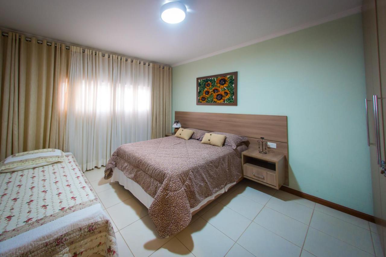 Linda Casa de Campo - Próximo à SP - Wi-Fi grátis Bom Jesus dos Perdões Esterno foto