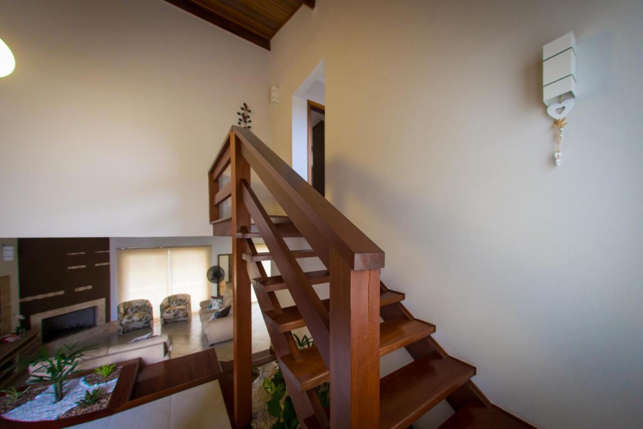 Linda Casa de Campo - Próximo à SP - Wi-Fi grátis Bom Jesus dos Perdões Esterno foto