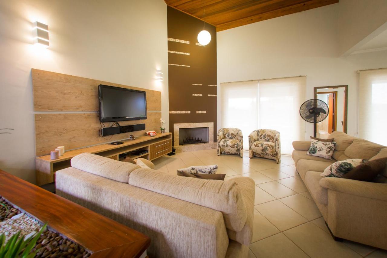Linda Casa de Campo - Próximo à SP - Wi-Fi grátis Bom Jesus dos Perdões Esterno foto